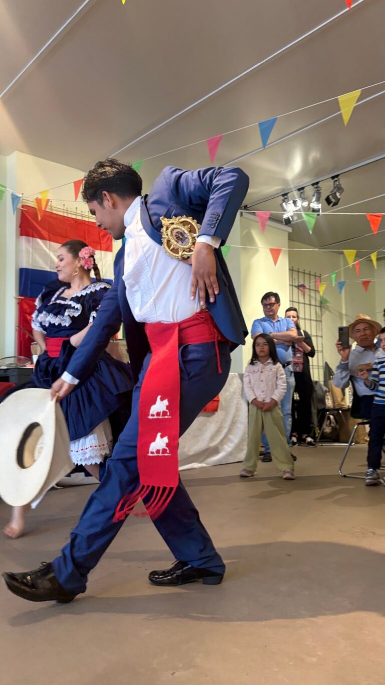Marinera Norteña — peruanischer Paartanz beim Inti Fest Coburg